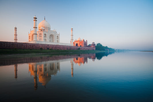 Taj Mahal: Revelando la Historia del Mausoleo Más Emblemático del Mundo