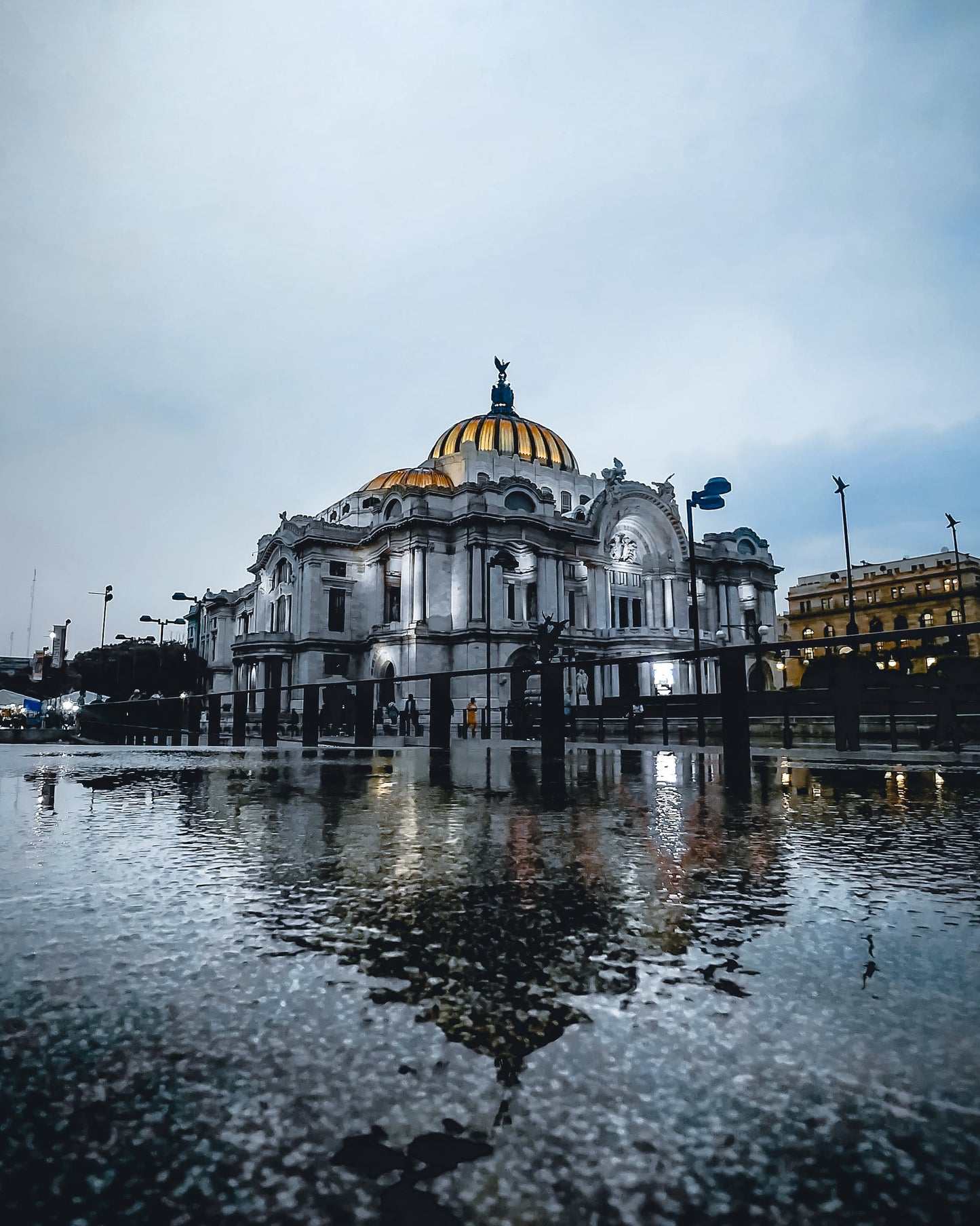 México: Pirámides, playas y catedrales